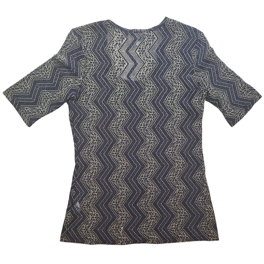 BKE Boutique Sheer Lace Chevron Top Large Black Floral Mesh Buckle - Picture 2 of 8